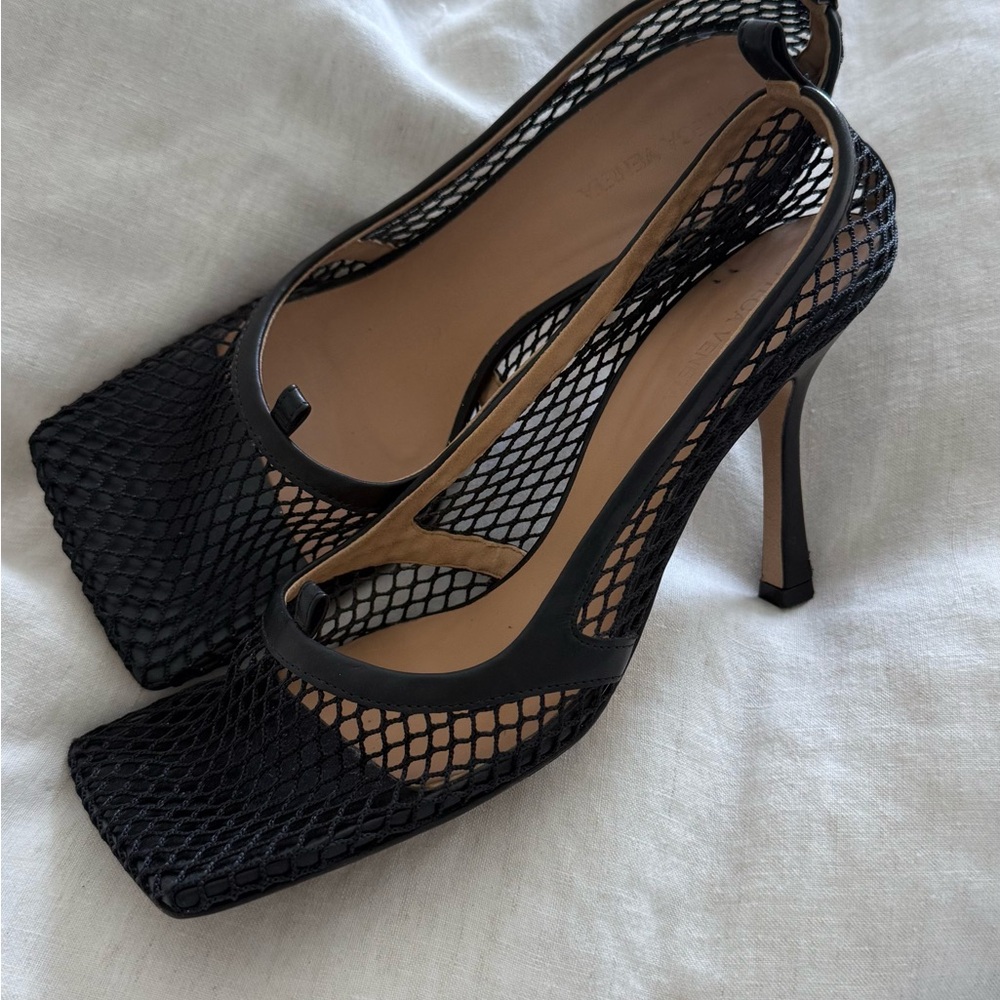 Bottega Veneta Stretch Pump